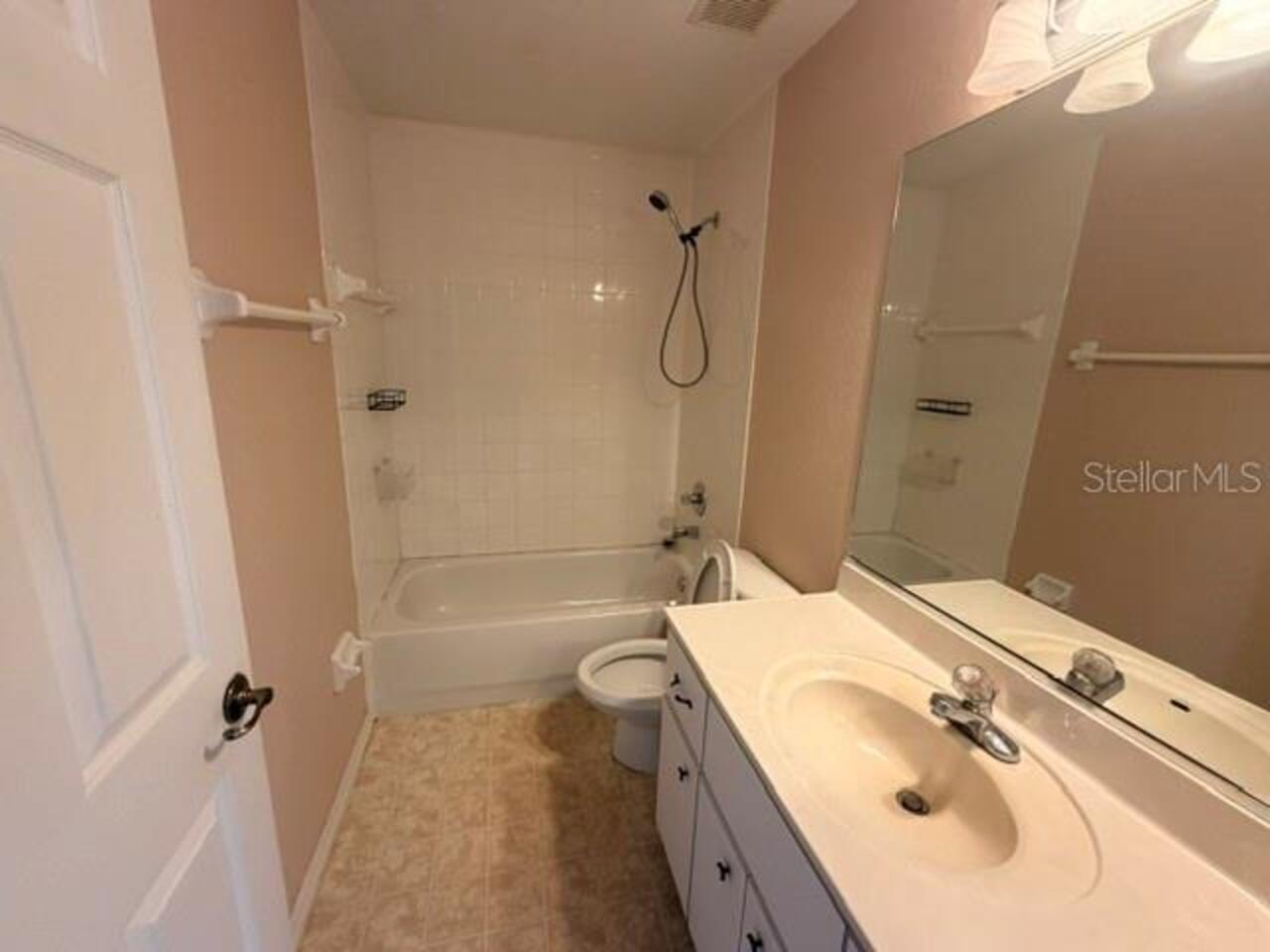 Listing Photo 14