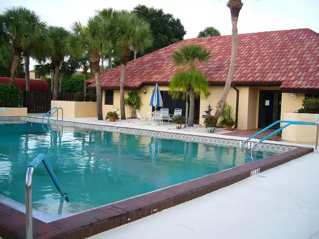 Listing Photo 18