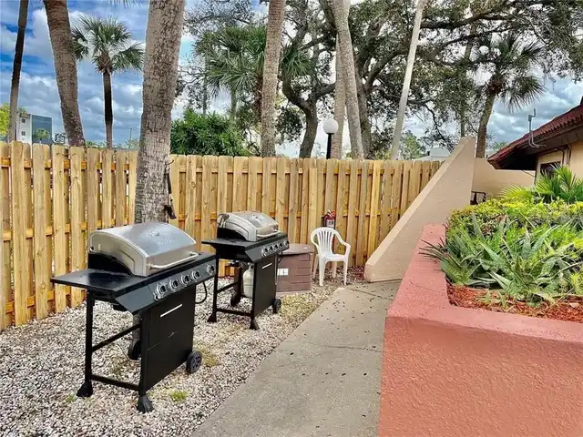 Listing Photo 19