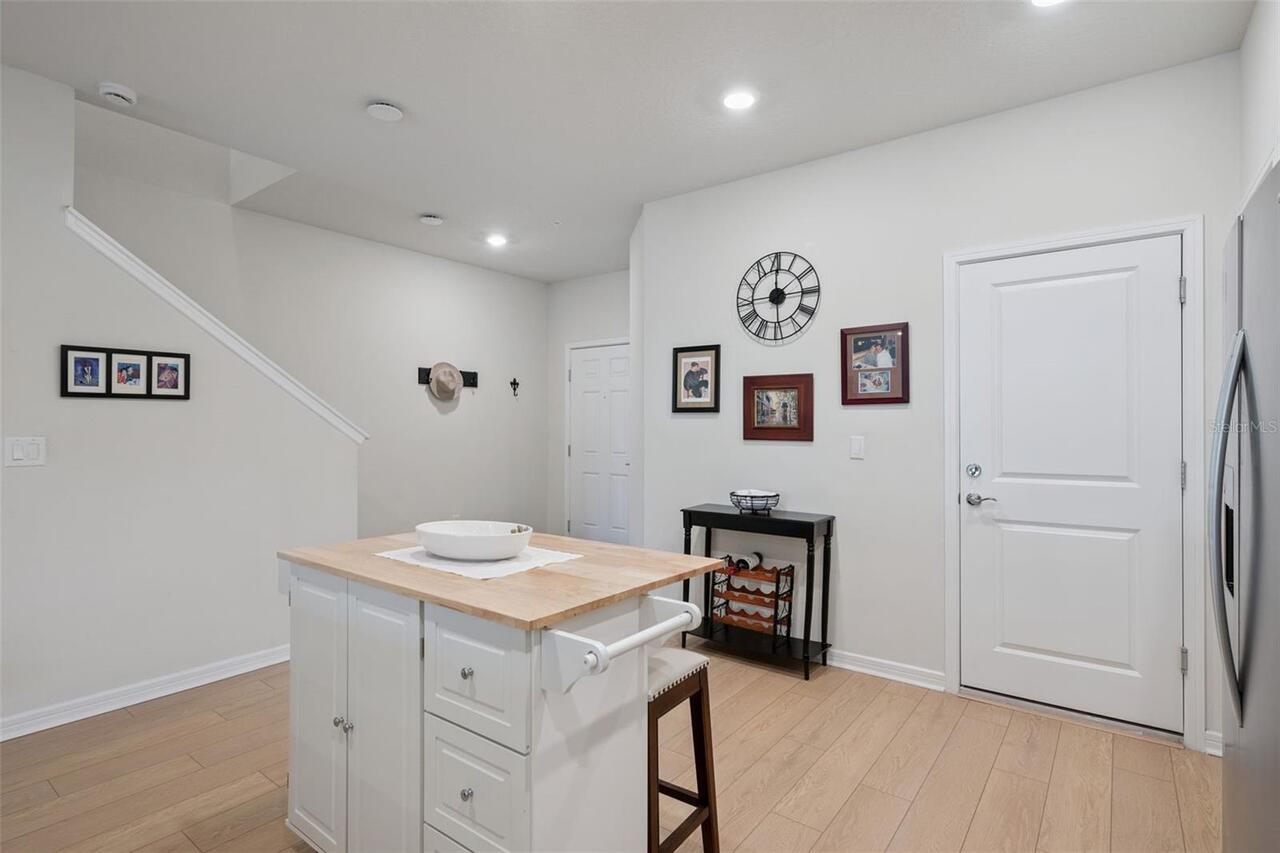 Listing Photo 16