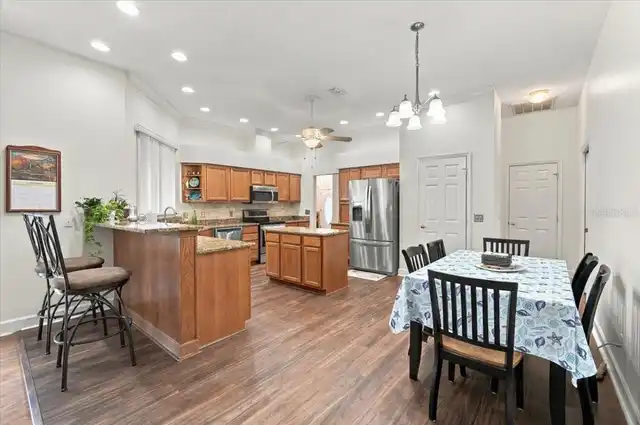 Listing Photo 15