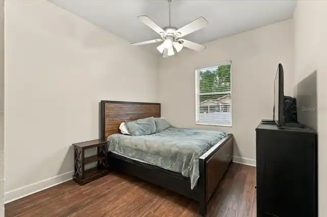 Listing Photo 38