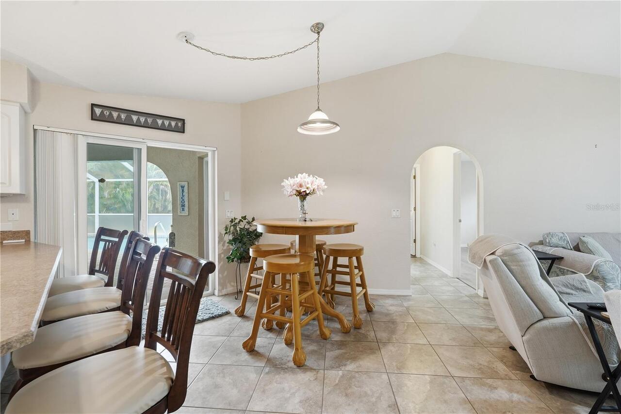 Listing Photo 14