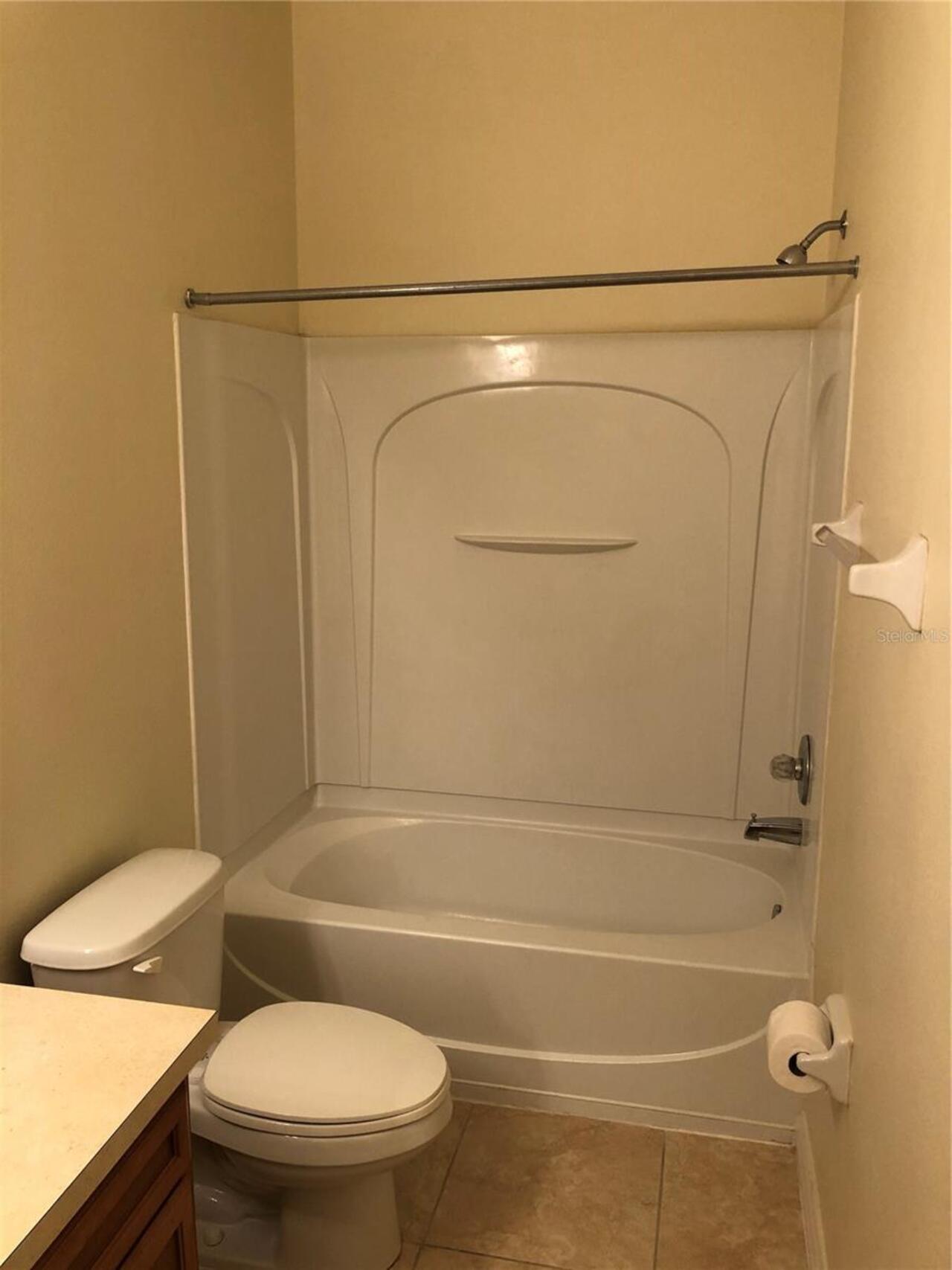 Listing Photo 9