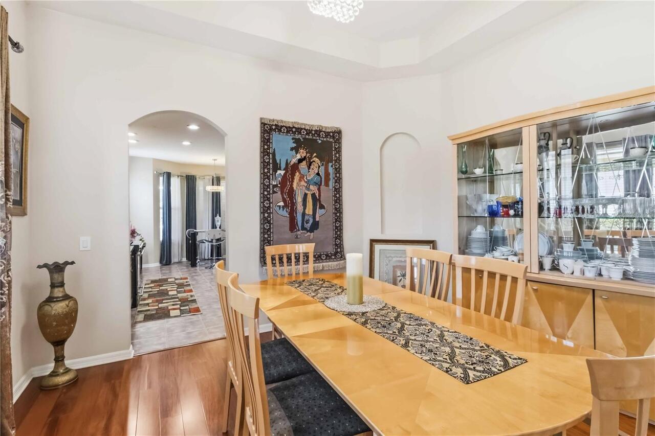 Listing Photo 8