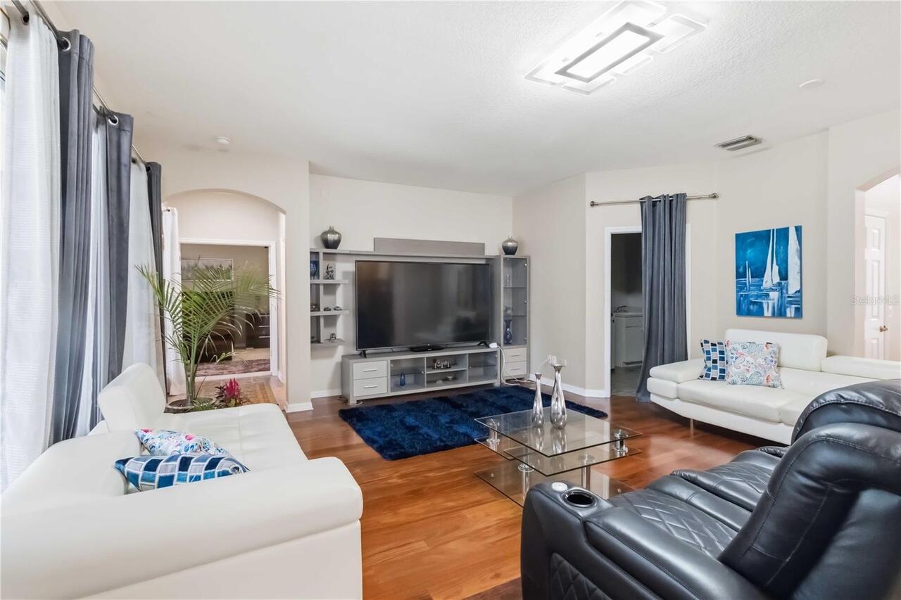 Listing Photo 18