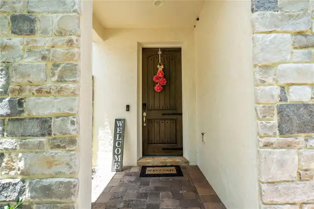 Listing Photo 7