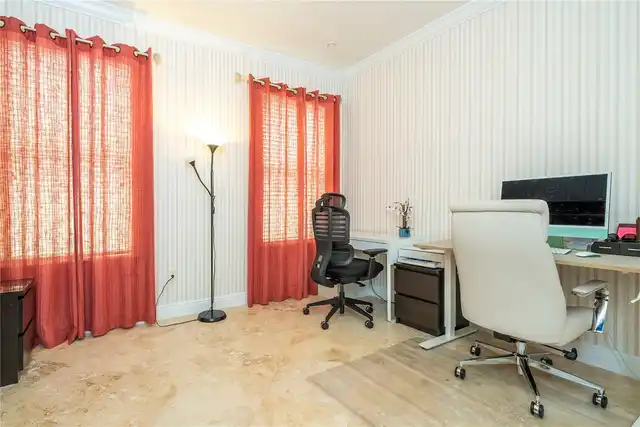 Listing Photo 32