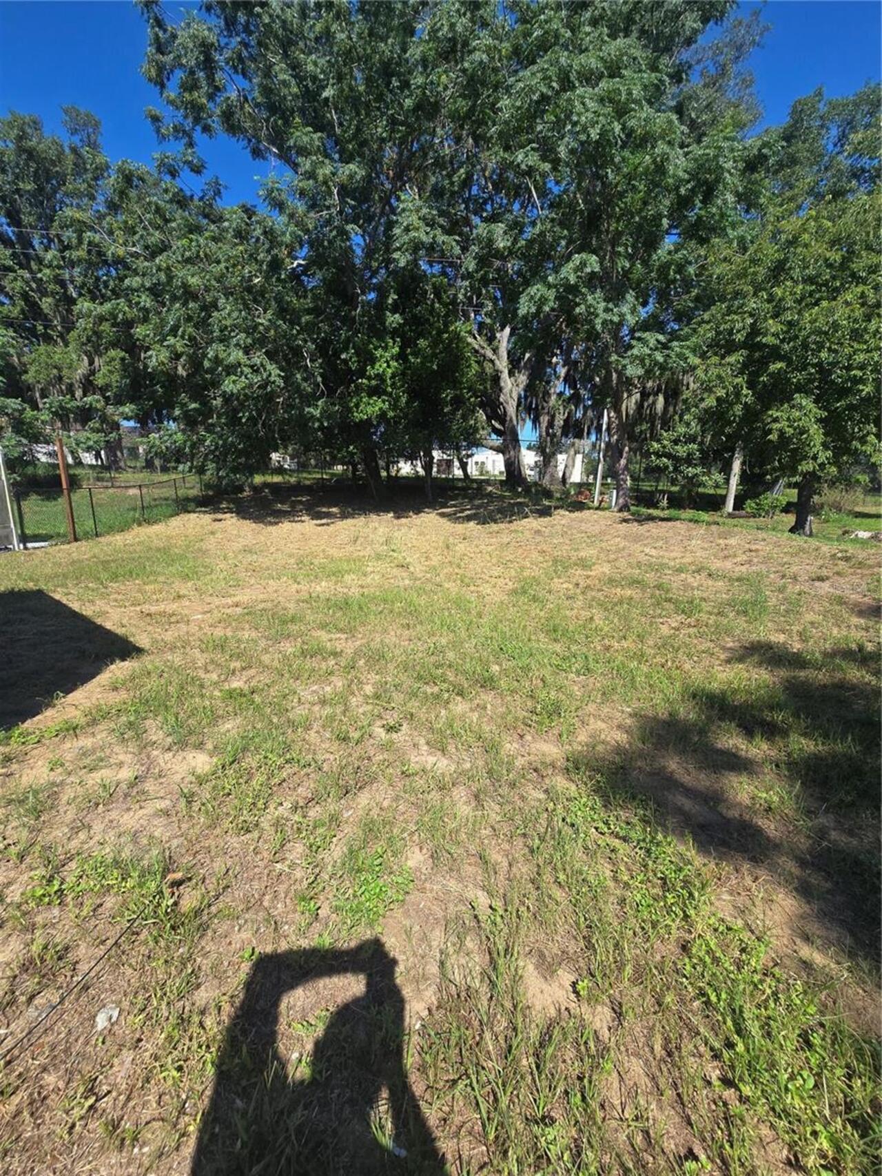 Listing Photo 12