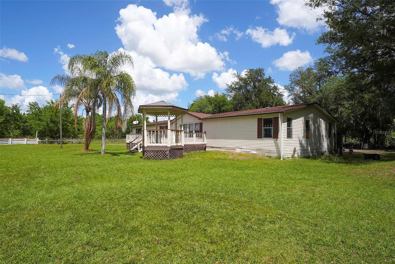 Listing Photo 5