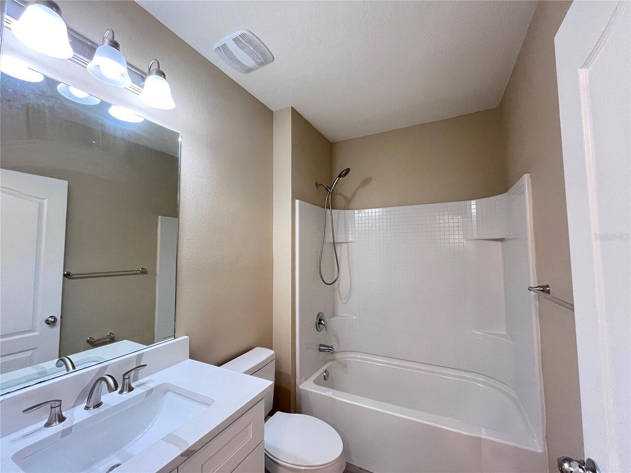 Listing Photo 34