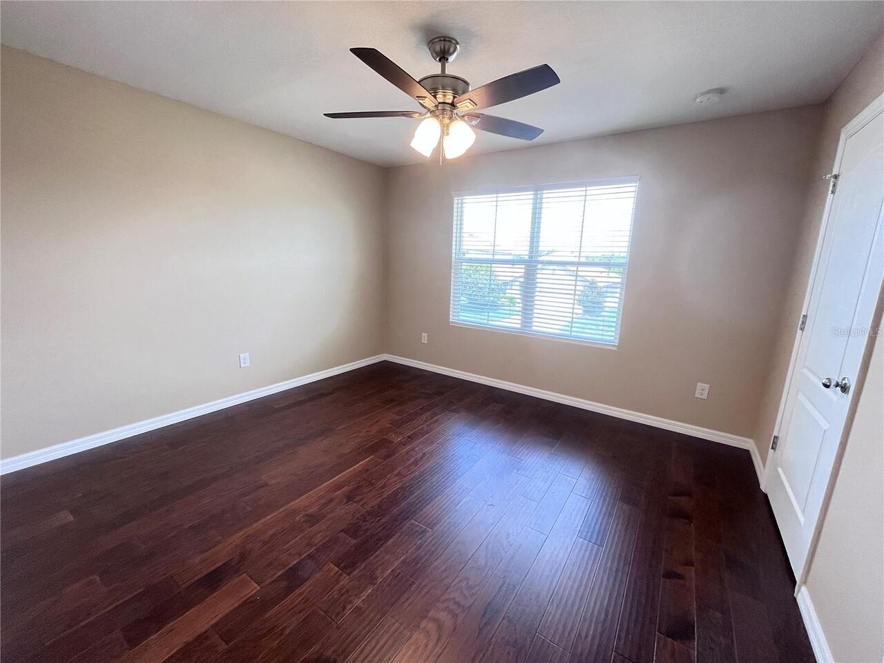 Listing Photo 37
