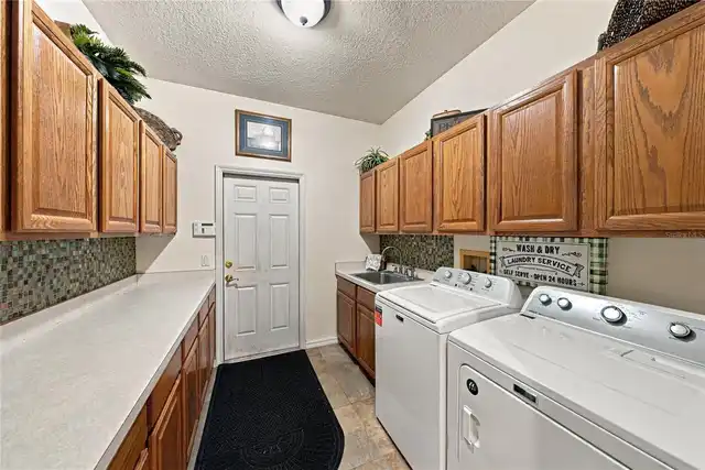 Listing Photo 20