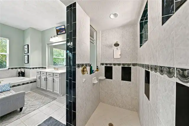 Listing Photo 57