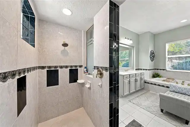 Listing Photo 58