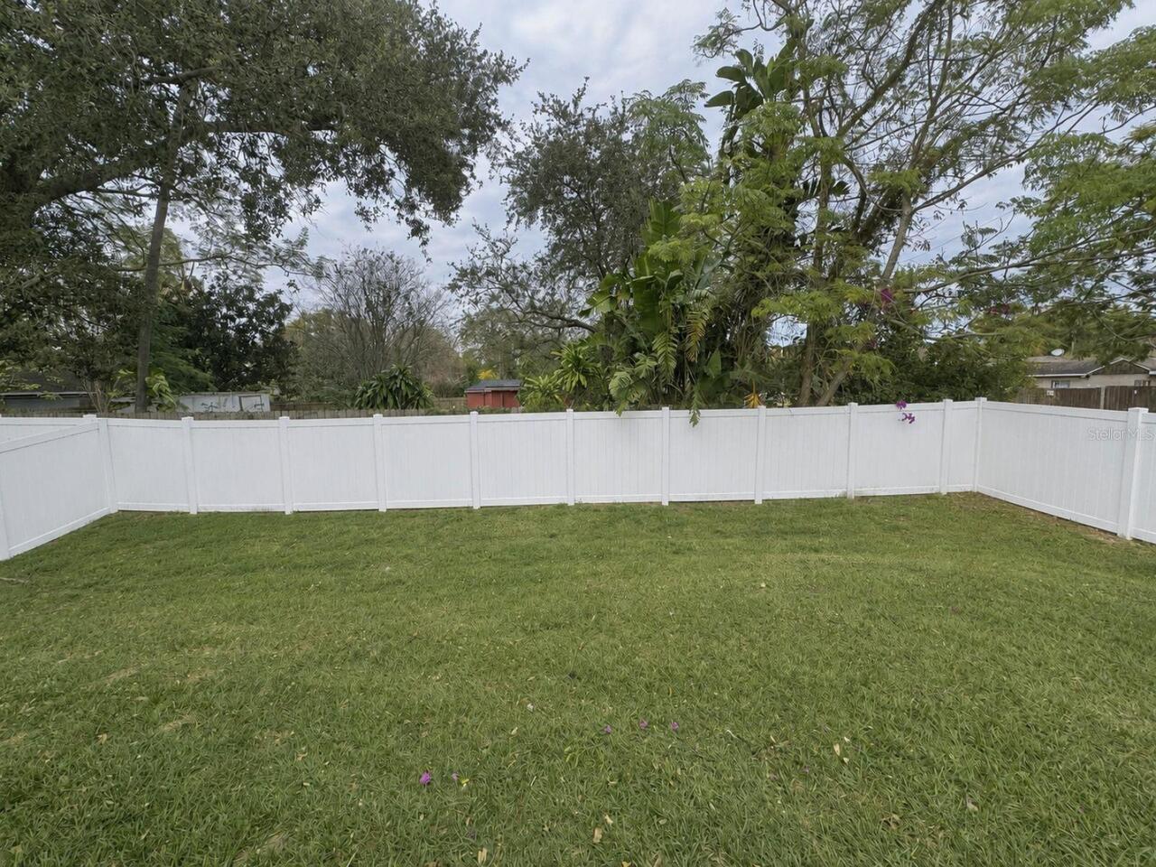 Listing Photo 17