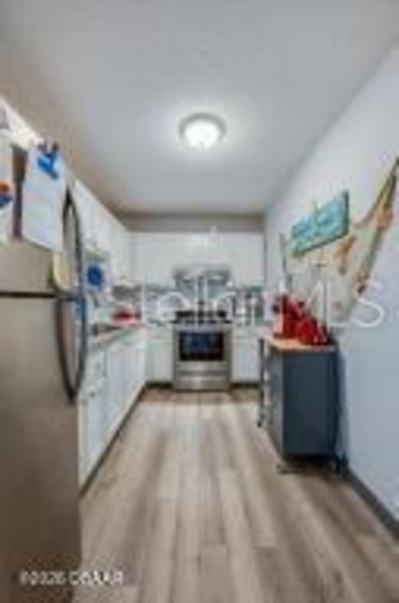 Listing Photo 10