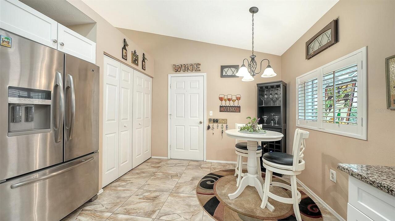 Listing Photo 17