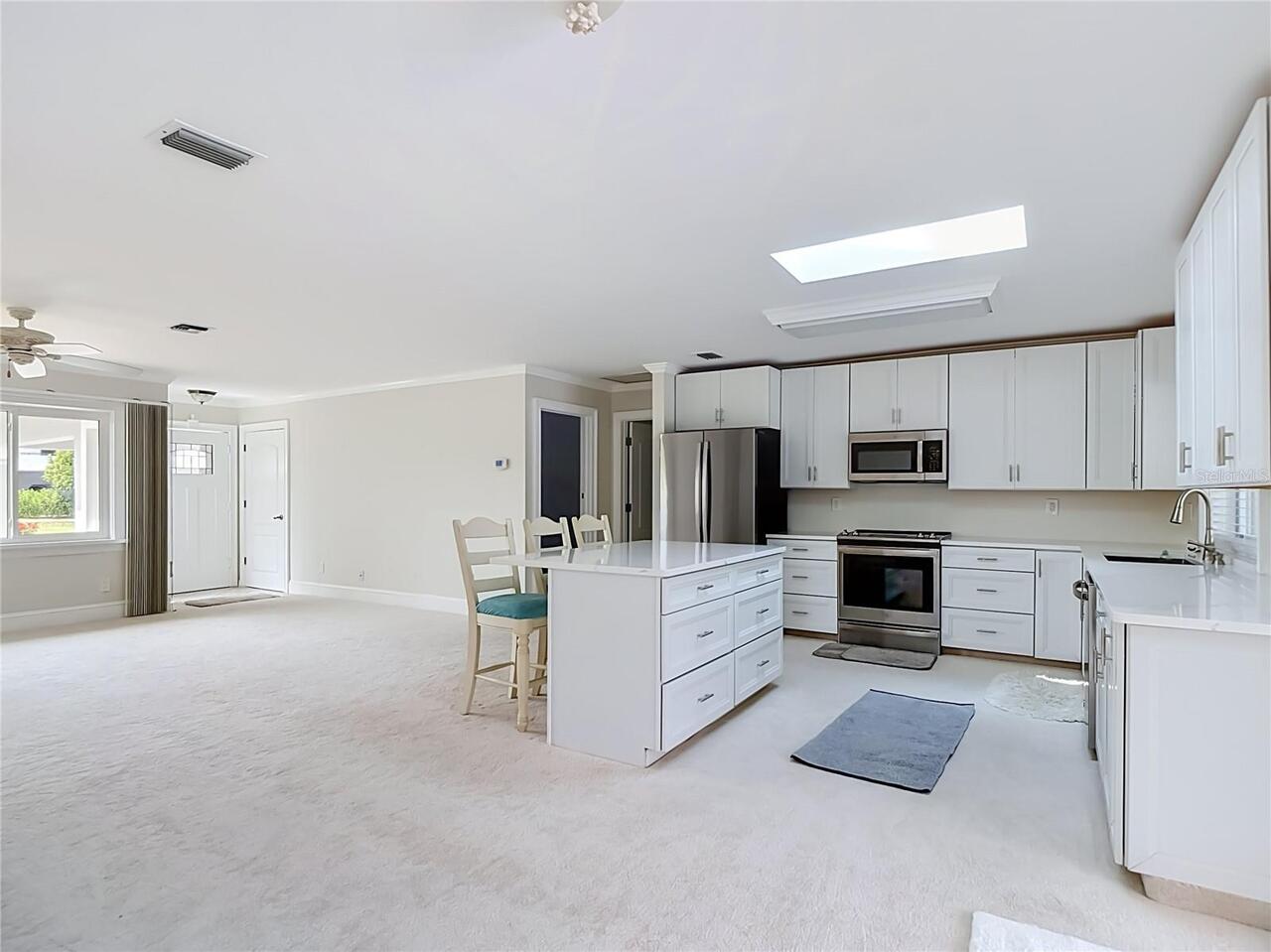Listing Photo 16