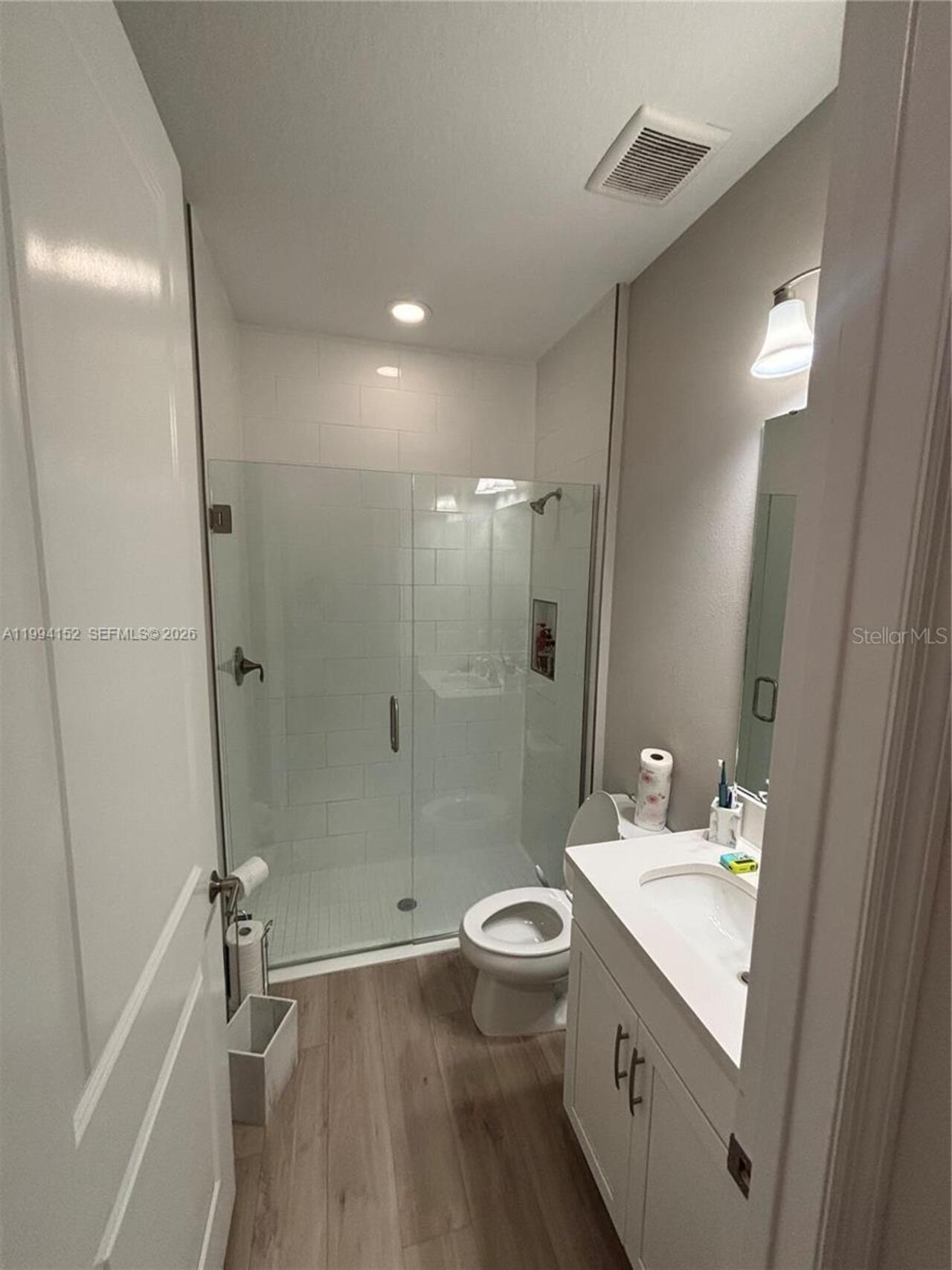 Listing Photo 16