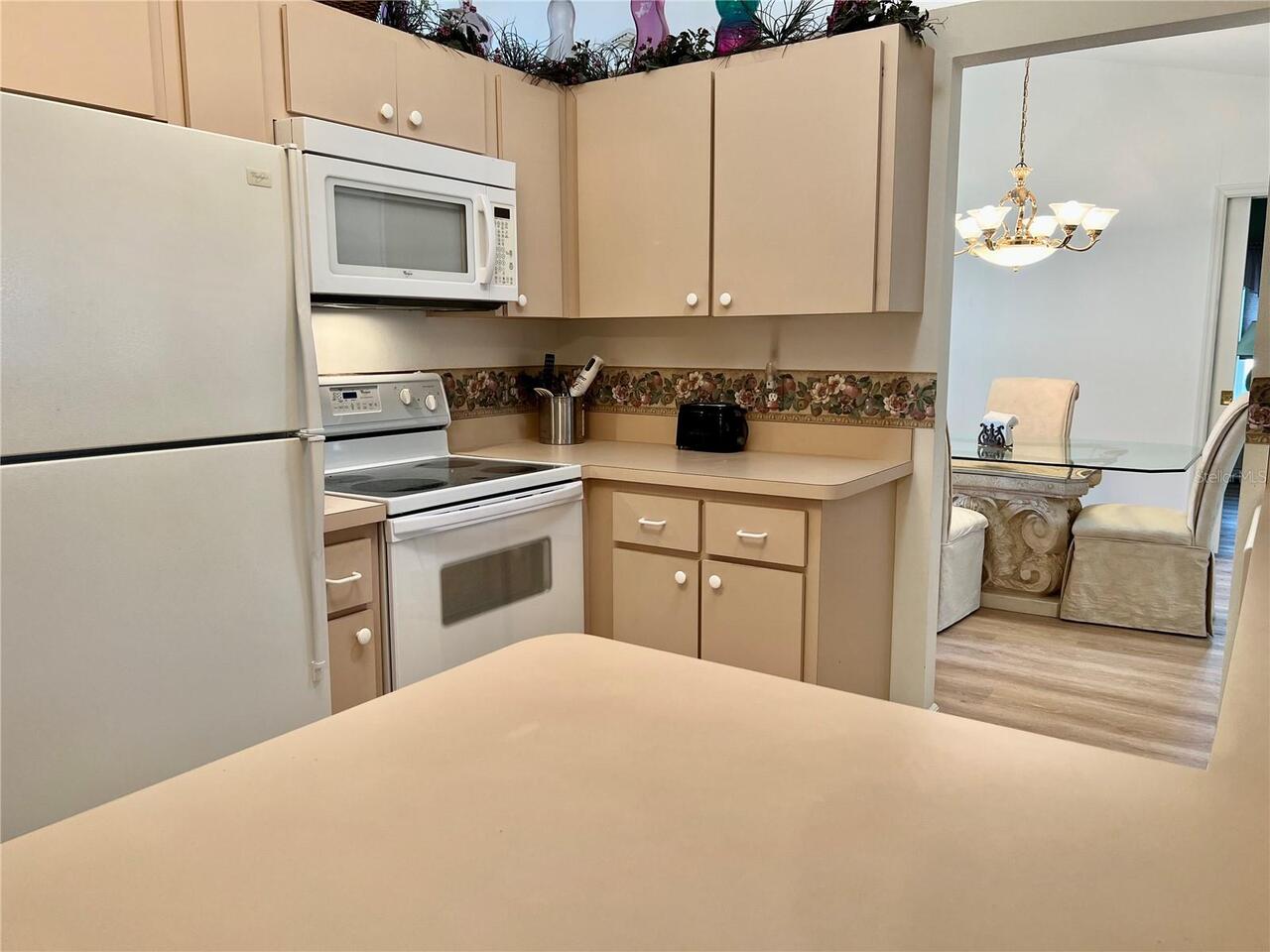 Listing Photo 6