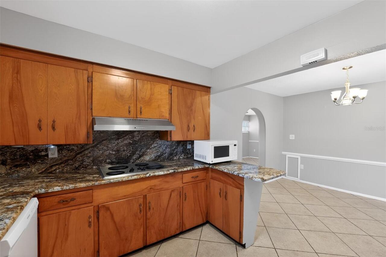 Listing Photo 16