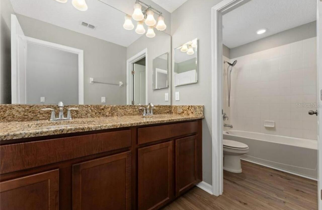 Listing Photo 23