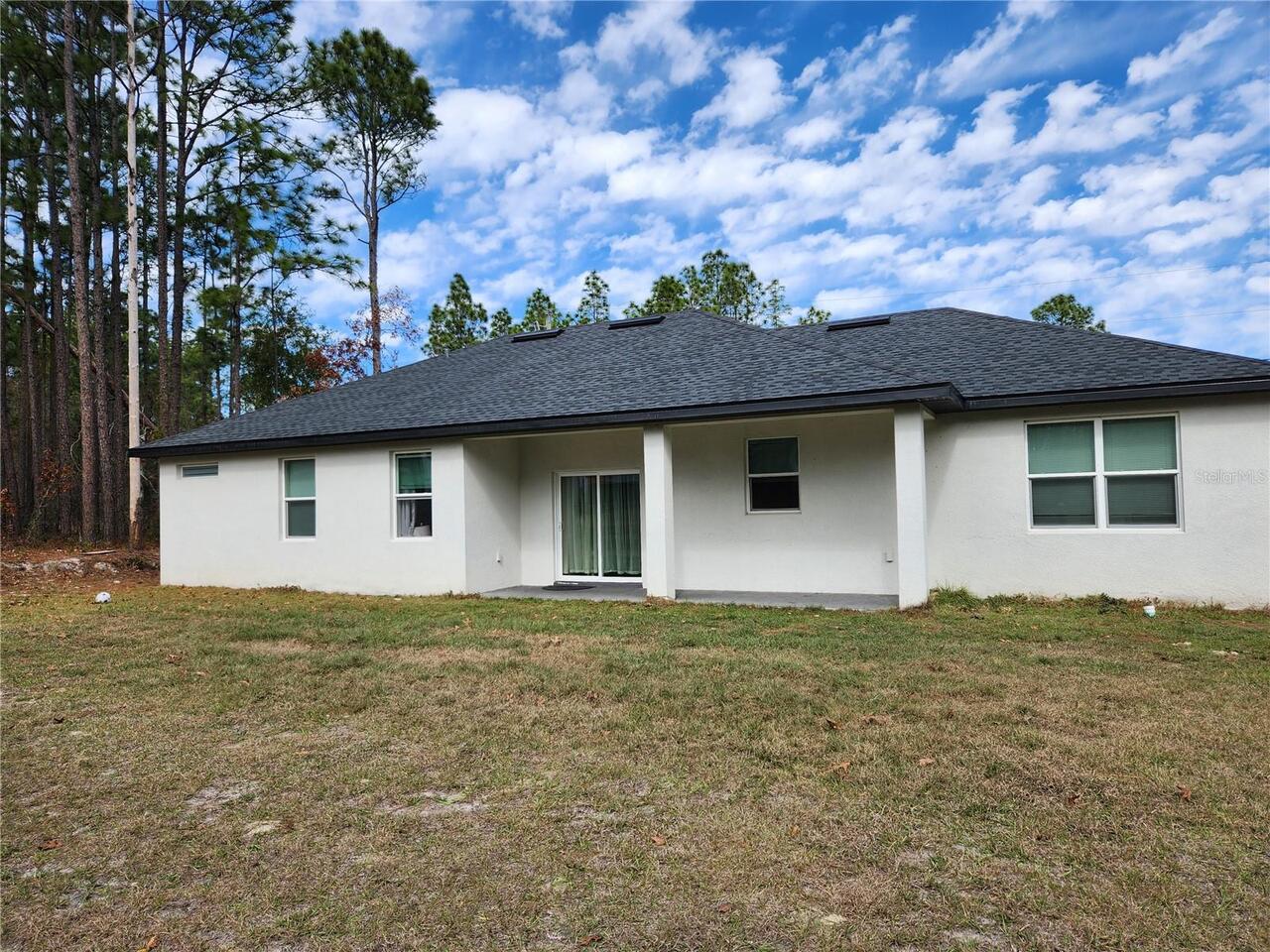 Listing Photo 8