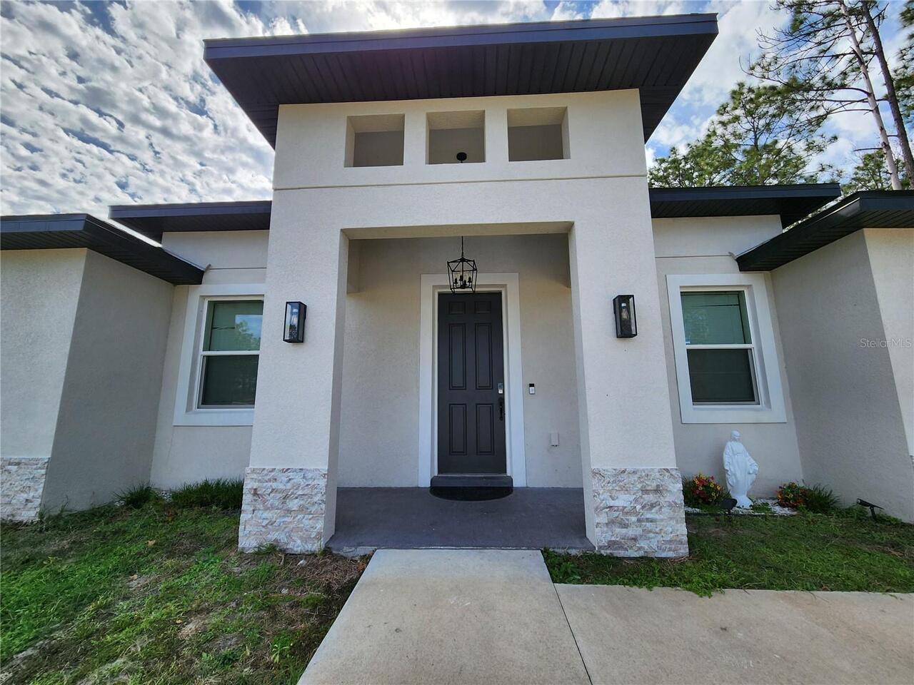 Listing Photo 14