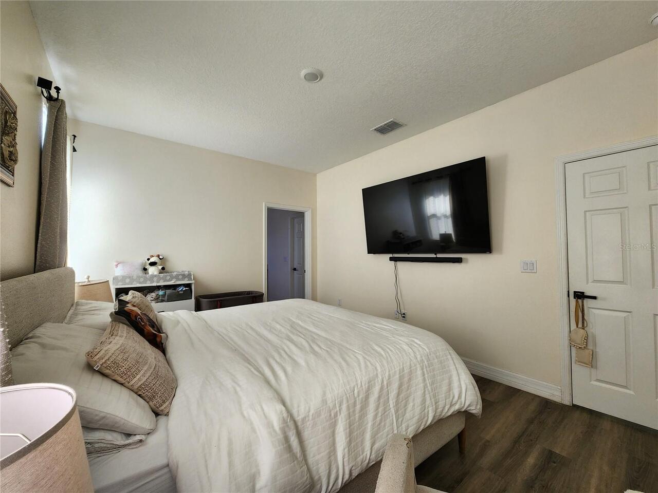 Listing Photo 54