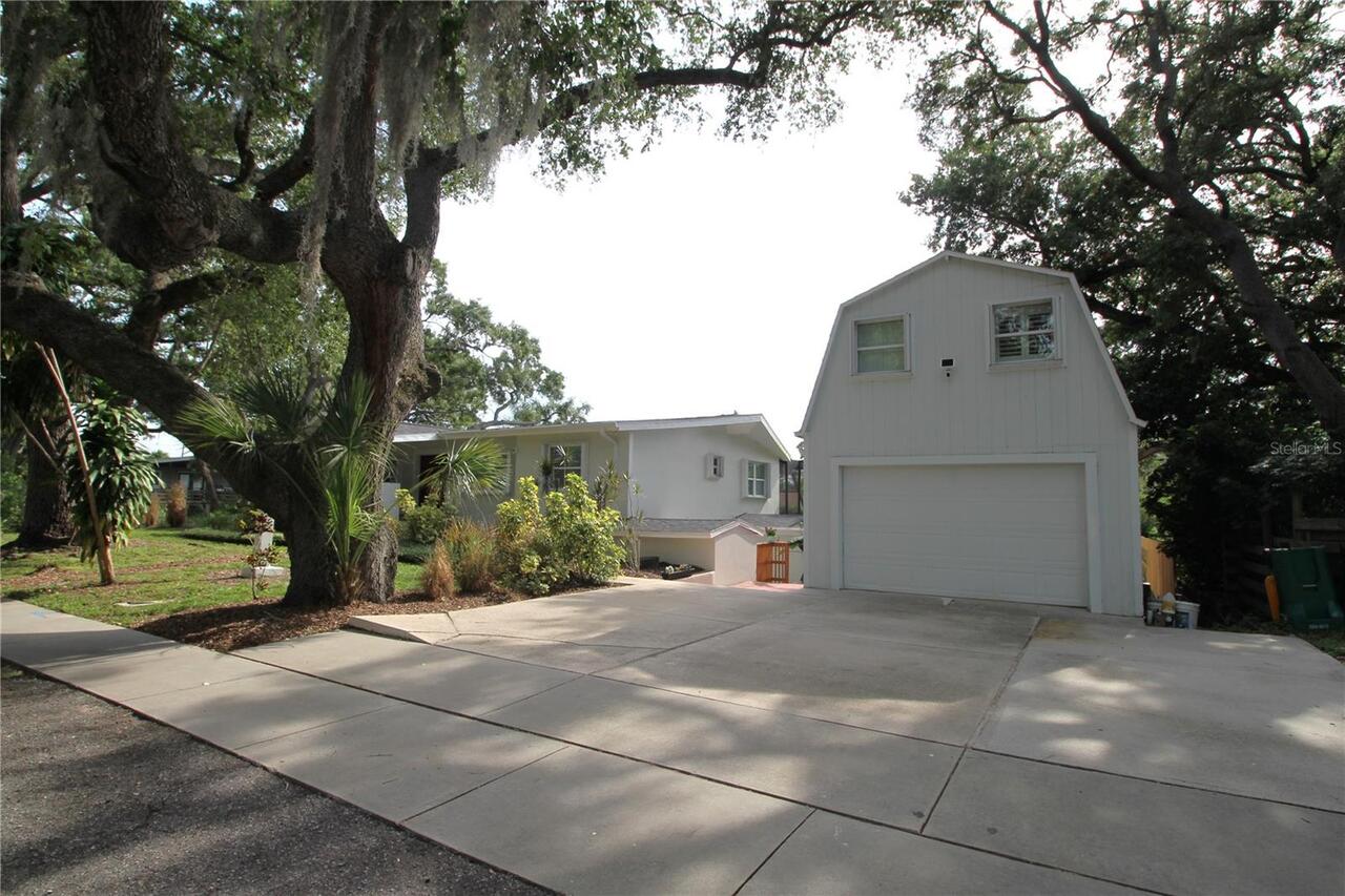 Listing Photo 8