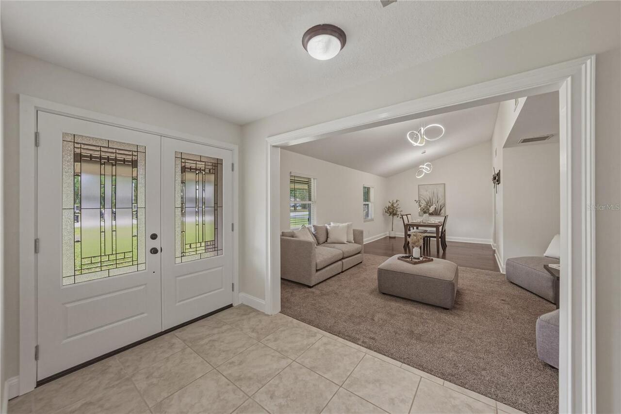 Listing Photo 11
