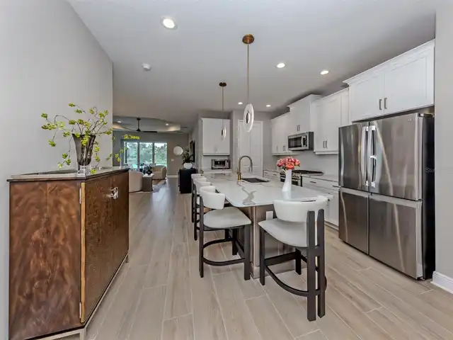 Listing Photo 15