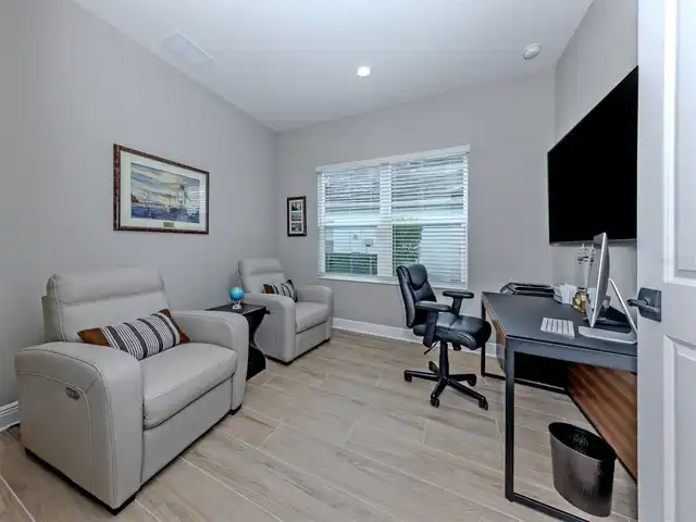 Listing Photo 25