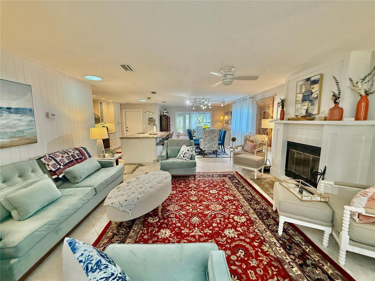 Listing Photo 8