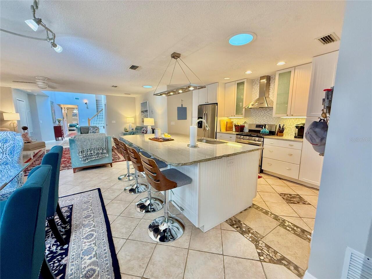 Listing Photo 17