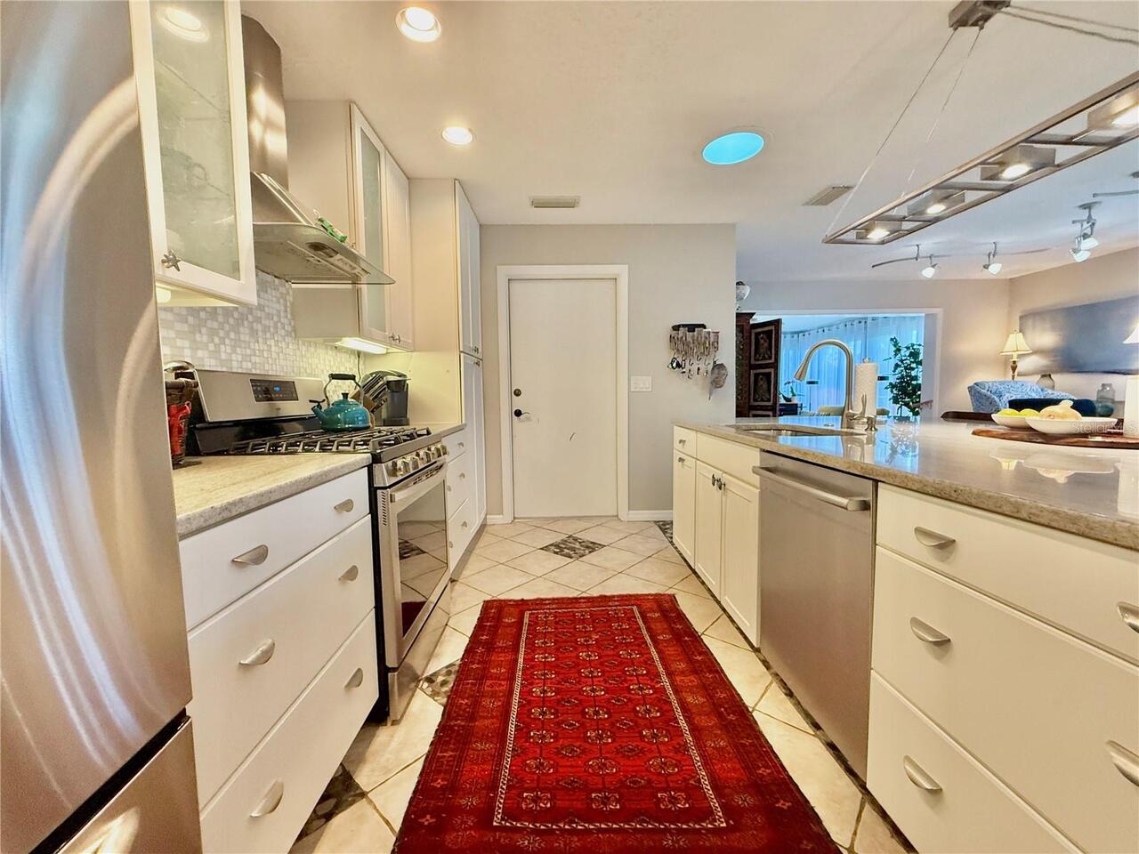 Listing Photo 21