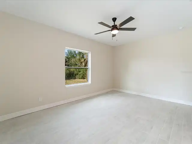 Listing Photo 29