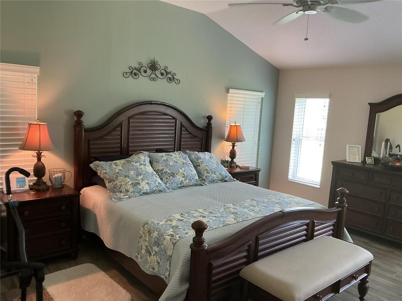 Listing Photo 15