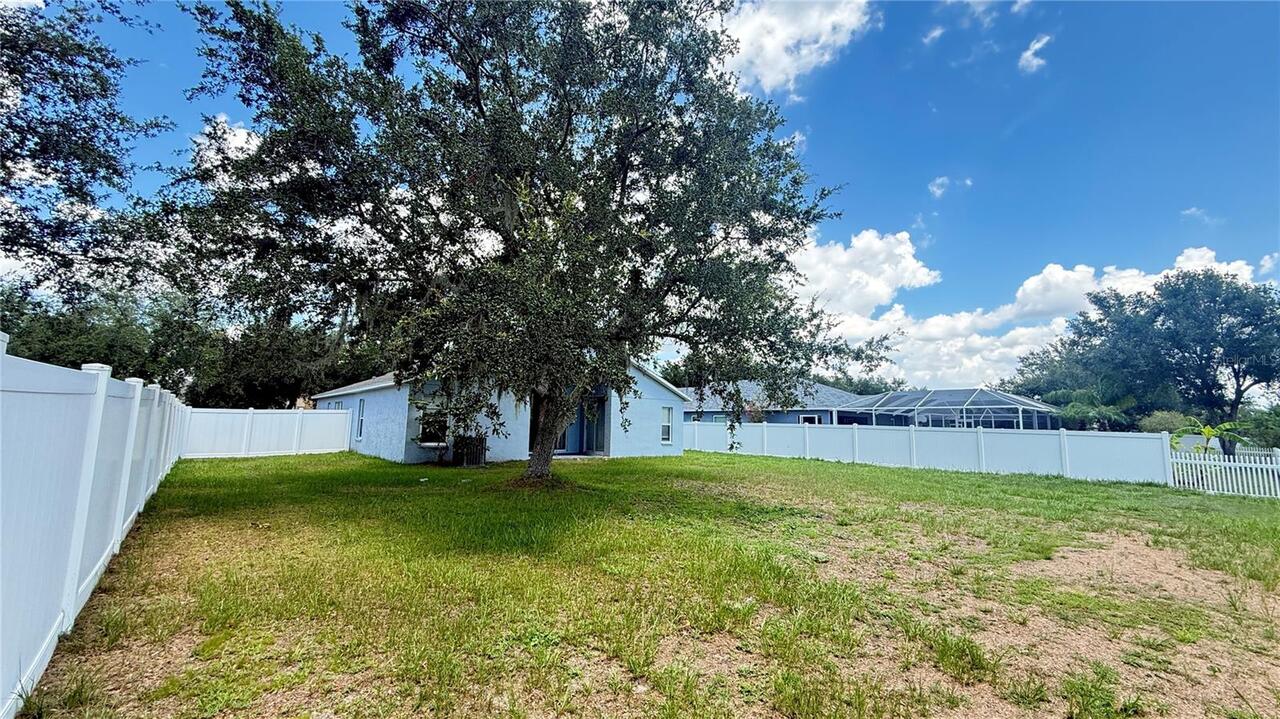 Listing Photo 9