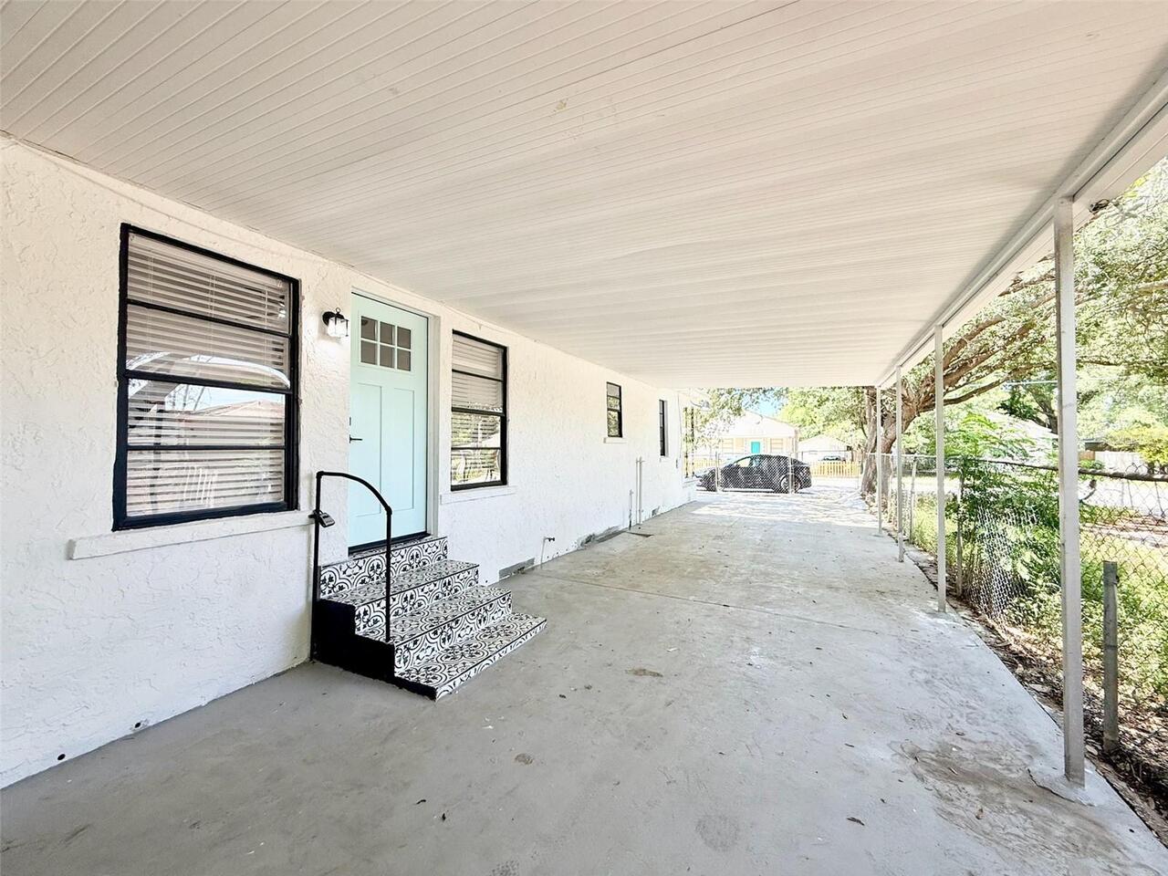 Listing Photo 17