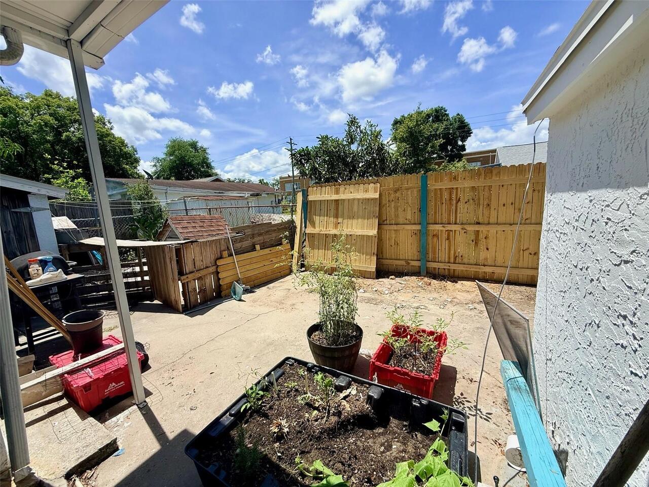 Listing Photo 20