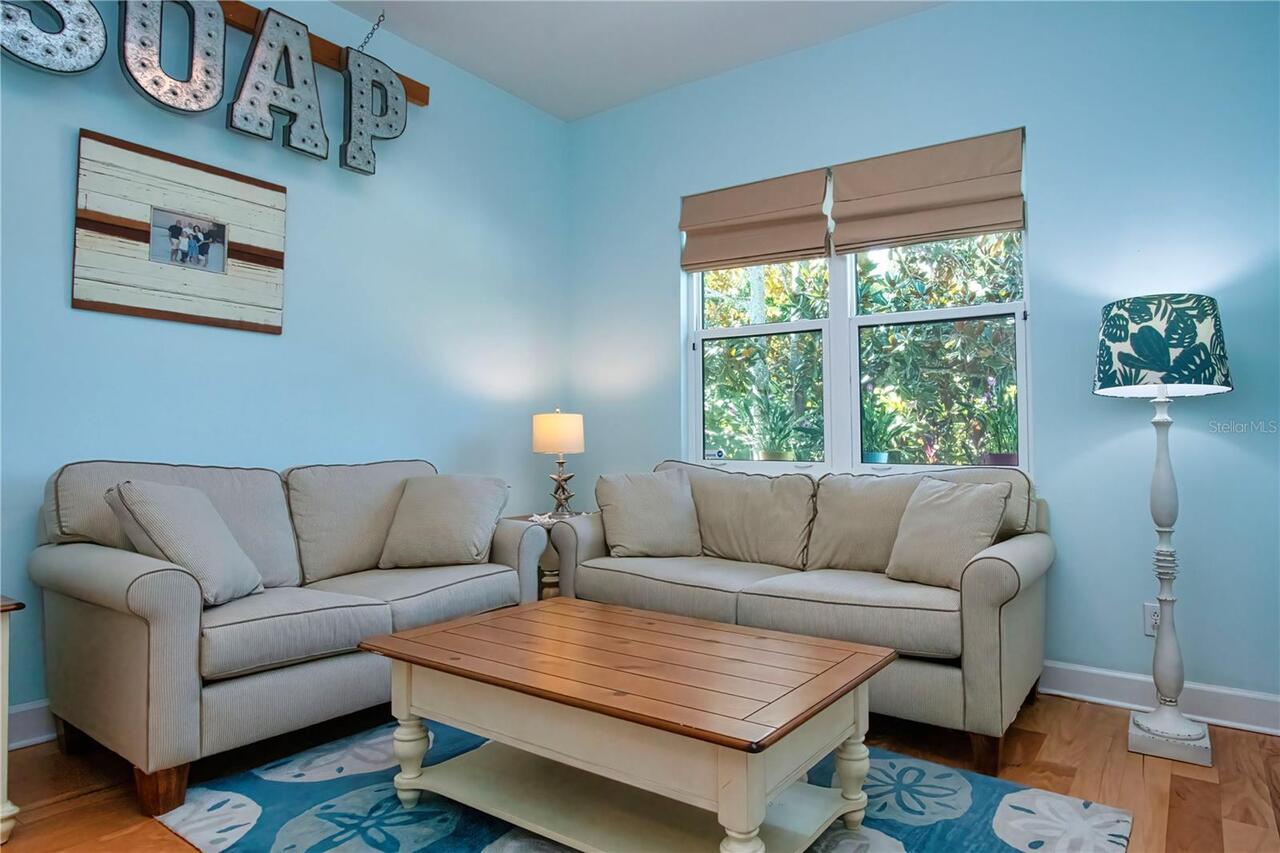 Listing Photo 16