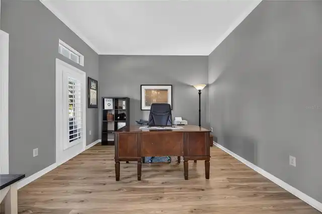 Listing Photo 14