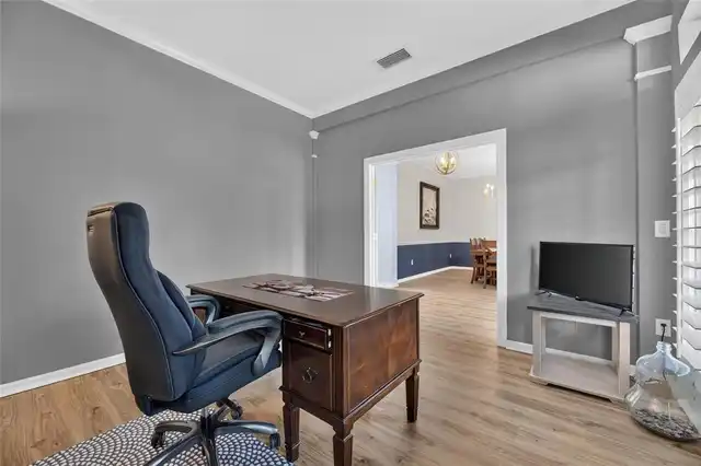 Listing Photo 15