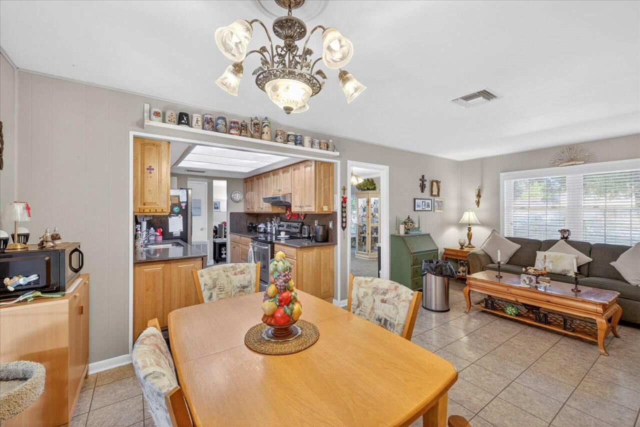 Listing Photo 9