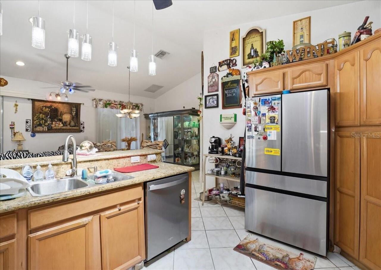 Listing Photo 16
