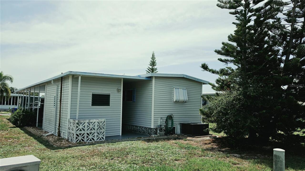 Listing Photo 14