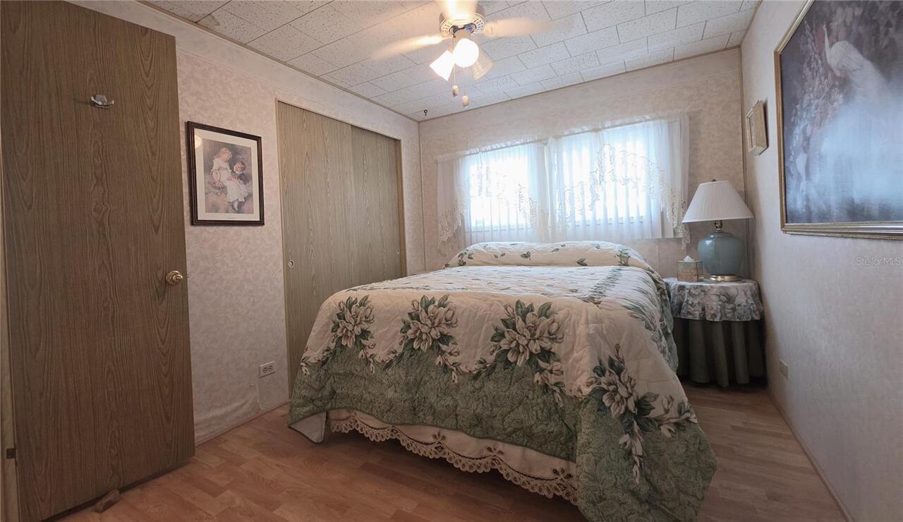 Listing Photo 9