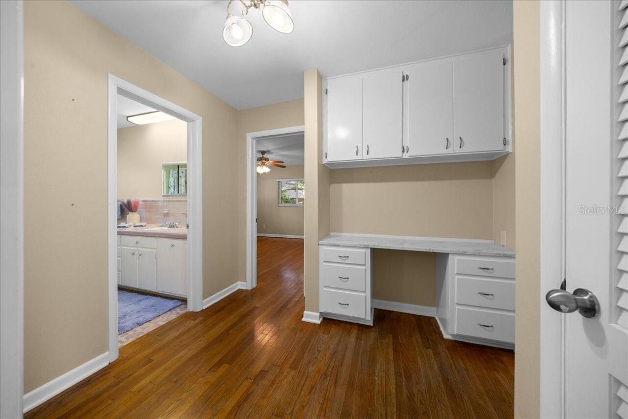 Listing Photo 16
